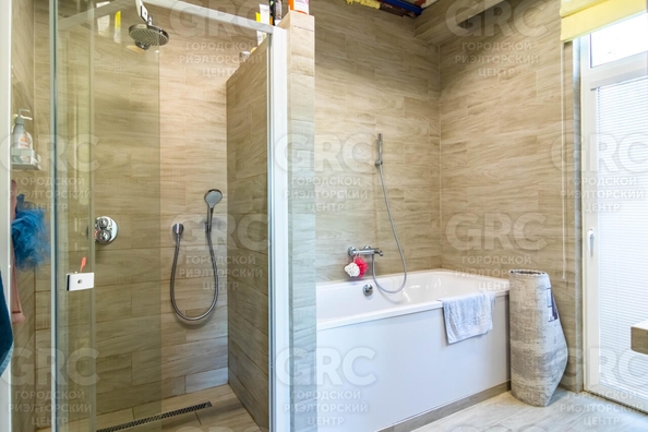 
  Продается дом, 350 м², Сочи
. Фото 15.