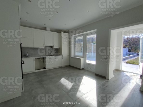 
  Продается дом, 240 м², Сочи
. Фото 6.