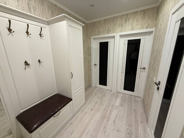 
  Продается 1-комн. квартира, 45 м², Ивана Голубца ул, д. 147
. Фото 11.