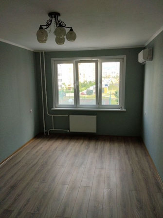 
  Продается 1-комн. квартира, 37 м², Адмирала Пустошкина ул, д. 22к4
. Фото 9.