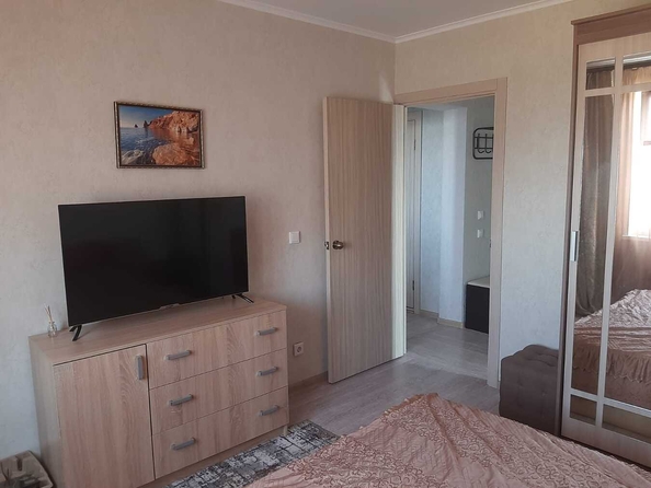 
  Продается 2-комн. квартира, 57 м², Ленина ул, д. 233
. Фото 16.