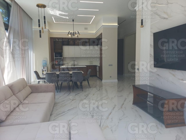
  Продается дом, 350 м², Сочи
. Фото 22.