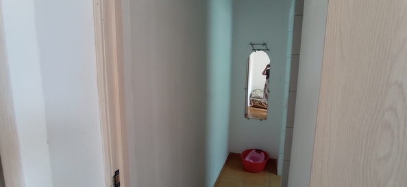 
  Продается 2-комн. квартира, 30 м², Кати Соловьяновой ул, д. 117
. Фото 13.