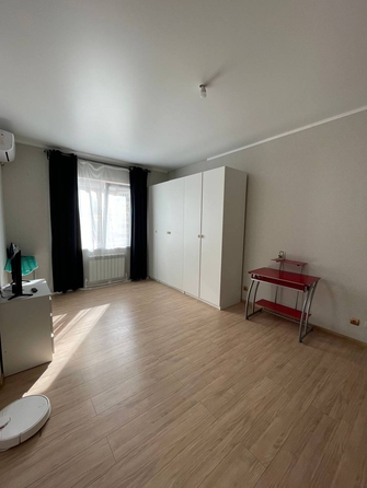 
  Продается 1-комн. квартира, 47 м², Южная ул
. Фото 4.