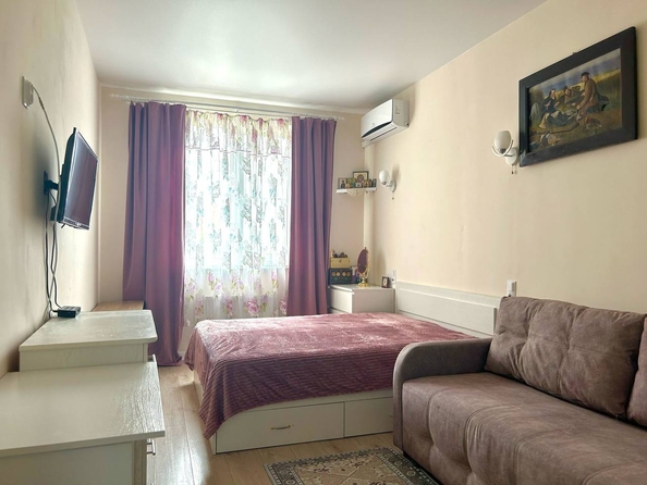 
  Продается 1-комн. квартира, 42 м², Олега Анофриева ул
. Фото 13.