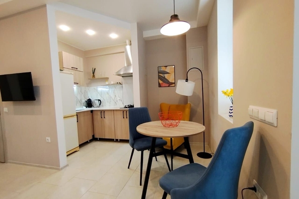 
  Продается 1-комн. квартира, 37 м², Дивноморская ул
. Фото 10.