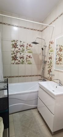 
  Продается 2-комн. квартира, 76 м², Крымская ул
. Фото 6.