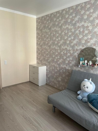 
  Продается 2-комн. квартира, 56 м², Верхняя ул
. Фото 3.