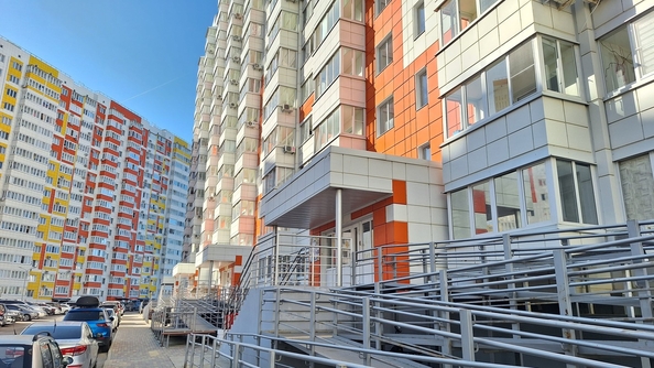 
  Продается 2-комн. квартира, 68 м², Адмирала Пустошкина ул, д. 22к5
. Фото 32.