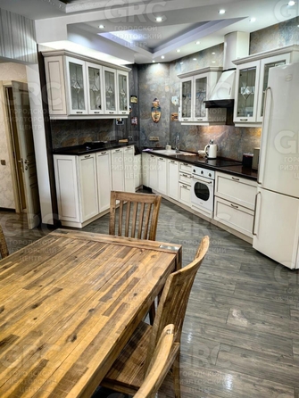 
  Продается 4-комн. квартира, 147 м², Депутатская ул, д. 9
. Фото 5.