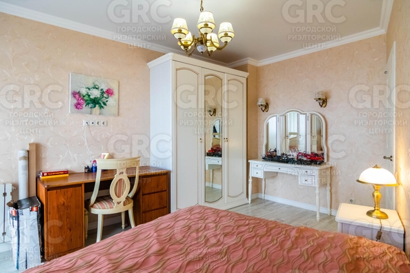 
  Продается 4-комн. квартира, 140 м², Ленина ул, д. 219/35
. Фото 26.
