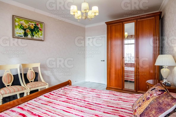 
  Продается 4-комн. квартира, 140 м², Ленина ул, д. 219/35
. Фото 33.