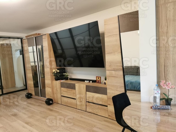 
  Продается 3-комнатный апартамент, 74 м², Депутатская ул, д. 15/10
. Фото 1.