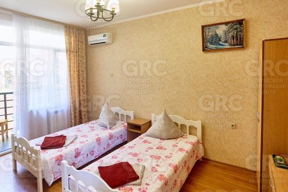 
  Продается дом, 300 м², Сочи
. Фото 3.