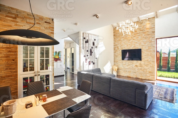 
  Продается дом, 360 м², Сочи
. Фото 1.