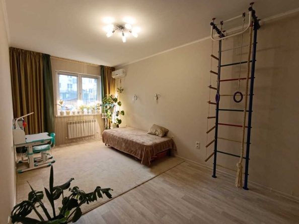 
  Продается 2-комн. квартира, 52 м², Парковая ул, д. 64Ак6
. Фото 4.