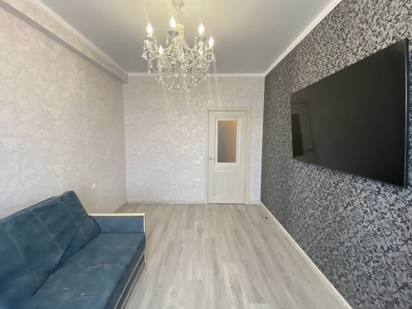 
  Продается 1-комн. квартира, 38 м², Горького ул, д. 7Б
. Фото 5.