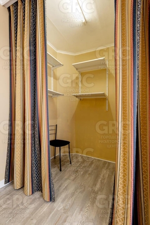 
  Продается 2-комн. квартира, 70 м², Горького пер, д. 18
. Фото 5.