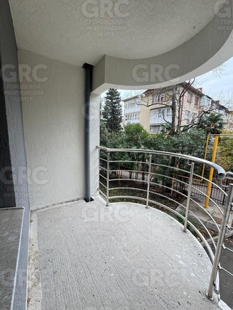 
  Продается 2-комн. квартира, 43 м², Туапсинская ул, д. 19
. Фото 5.