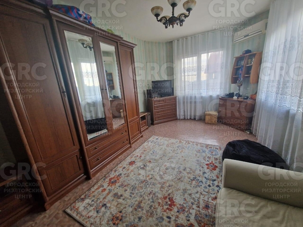 
  Продается 2-комн. квартира, 67 м², Вишневая ул, д. 31
. Фото 3.
