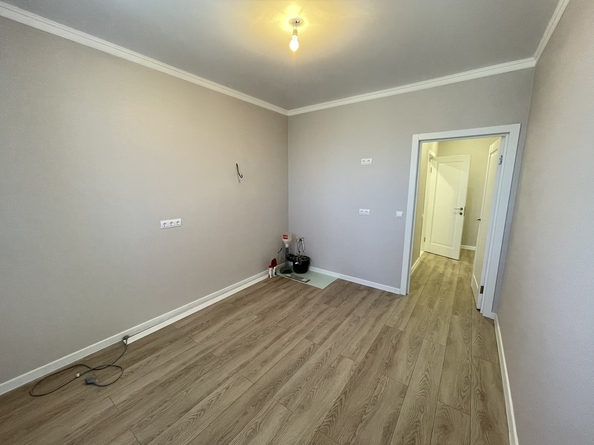 
  Продается 2-комн. квартира, 62 м², Омелькова ул, д. 93
. Фото 3.