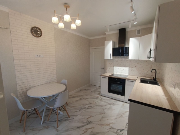 
  Продается 1-комн. квартира, 41 м², Ленина ул, д. 173Ак1
. Фото 1.
