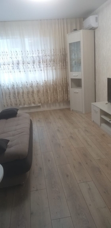
  Продается 1-комн. квартира, 45 м², Омелькова ул, д. 93
. Фото 8.