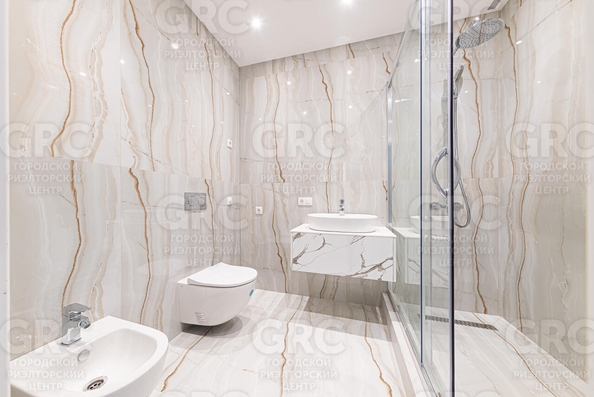 
  Продается 3-комнатный апартамент, 150 м², Войкова ул, д. 14а
. Фото 2.