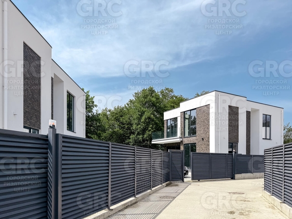 
  Продается коттедж, 200 м², Сочи
. Фото 11.