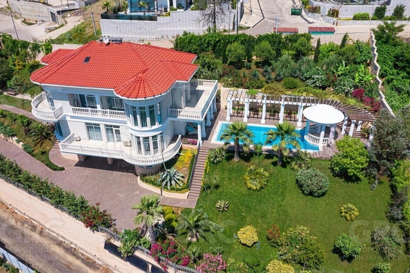 
  Продается дом, 450 м², Сочи
. Фото 4.