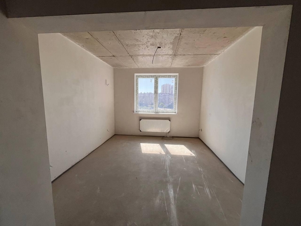 
  Продается 1-комн. квартира, 42 м², Владимирская ул, д. 142
. Фото 2.