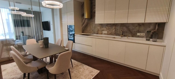 
  Продается 2-комн. квартира, 63 м², Парковая ул, д. 5
. Фото 6.