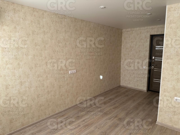
  Продается студия, 15 м², Революции ул, д. 18
. Фото 4.