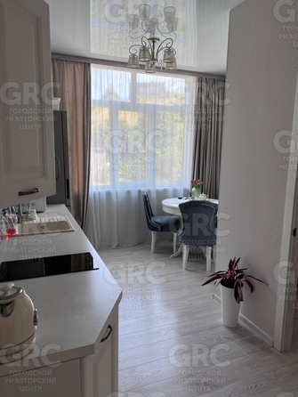 
  Продается 2-комн. квартира, 45 м², Высокогорная ул, д. 17г
. Фото 2.