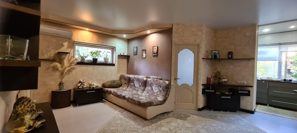
  Продается 2-комн. квартира, 64 м², Чехова пер, д. 3Б
. Фото 1.
