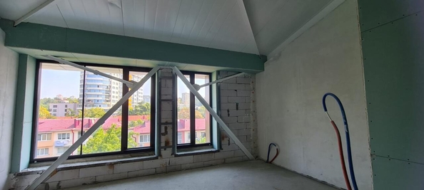 
  Продается 1-комн. квартира, 35 м², Конституции СССР ул, д. 18А
. Фото 8.