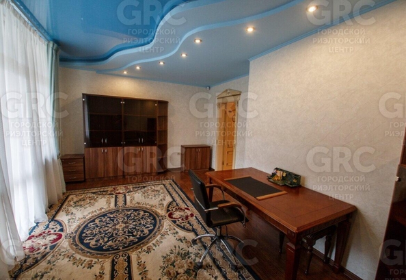 
  Продается 4-комн. квартира, 185 м², Виноградная ул, д. 53/15
. Фото 10.