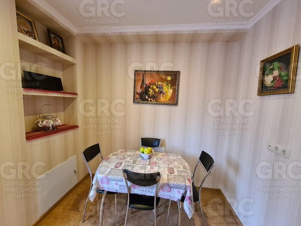
  Продается 2-комн. квартира, 68.9 м², Клубничная ул, д. 88
. Фото 11.