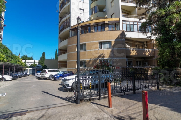 
  Продается 3-комн. квартира, 146 м², Демократическая ул, д. 43
. Фото 5.