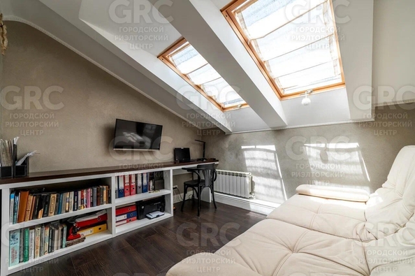 
  Продается 4-комн. квартира, 110 м², Советская ул, д. 7
. Фото 37.