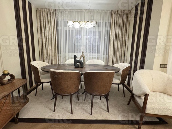 
  Продается 3-комн. квартира, 110 м², Горького ул, д. 87
. Фото 5.
