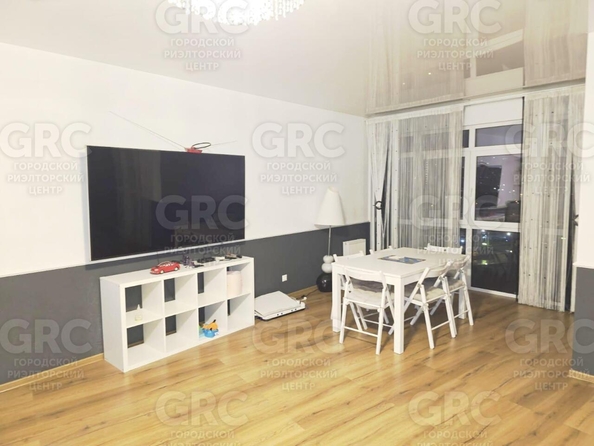 
  Продается 3-комн. квартира, 115.8 м², Горького ул, д. 87
. Фото 11.