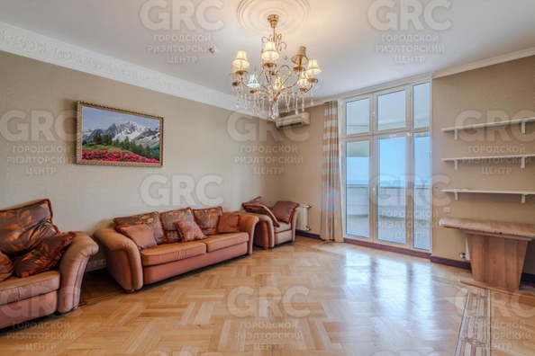 
  Продается 4-комн. квартира, 182 м², Войкова ул, д. 35
. Фото 27.