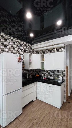 
  Продается 2-комн. квартира, 43.3 м², Гастелло ул
. Фото 7.