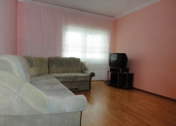 
  Продается 1-комн. квартира, 54 м², Лазурная ул, д. 24
. Фото 3.