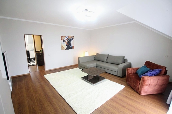 
  Продается 3-комн. квартира, 100 м², Крымская ул, д. 248
. Фото 12.