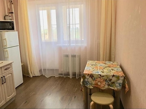 
  Продается 1-комн. квартира, 40 м², Ленина ул, д. 180к1
. Фото 9.
