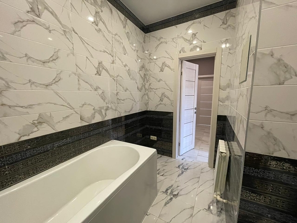 
  Продается 2-комн. квартира, 55 м², Ленина ул, д. 180к1
. Фото 11.