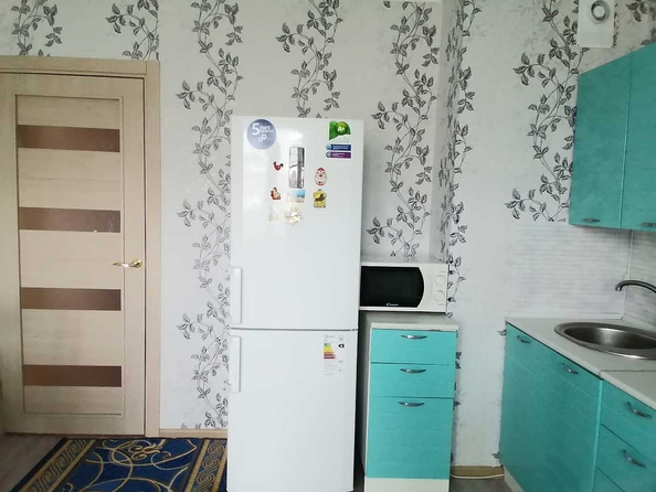 
  Продается 2-комн. квартира, 62 м², Ленина ул, д. 233
. Фото 4.