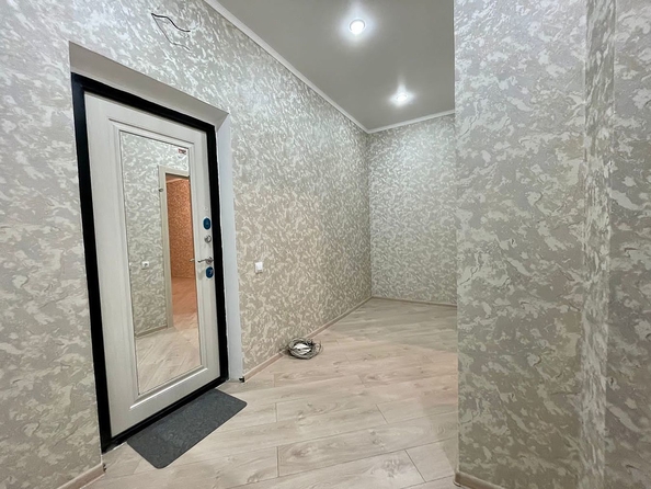 
  Продается 1-комн. квартира, 42 м², Шевченко ул, д. 288Б
. Фото 2.